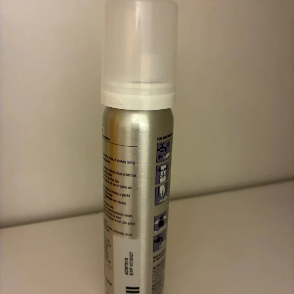 Men’s White and Blue Minoxidil Topical Aerosol